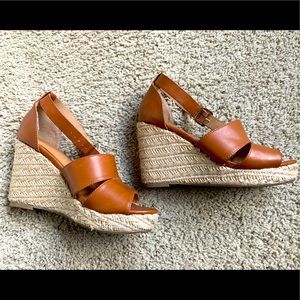 Platform wedge sandals size 7